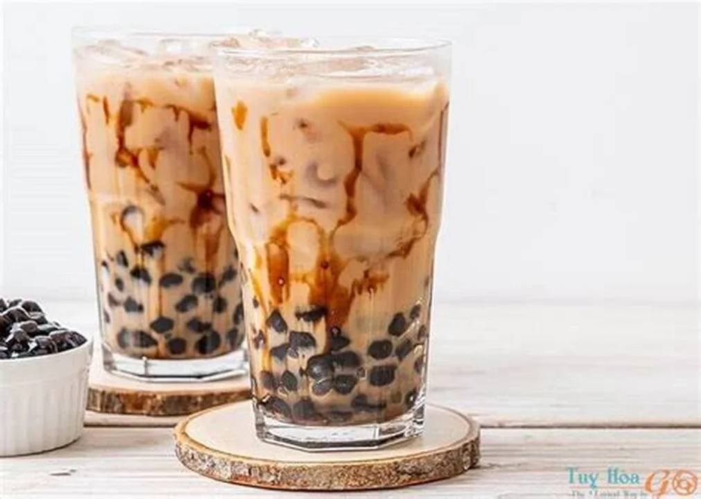 Sữa tươi trân châu đường đen (Brown Sugar Bubble Milk)