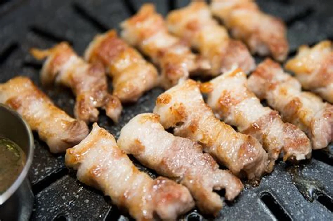 Thịt ba chỉ nướng (Grilled Pork Belly)