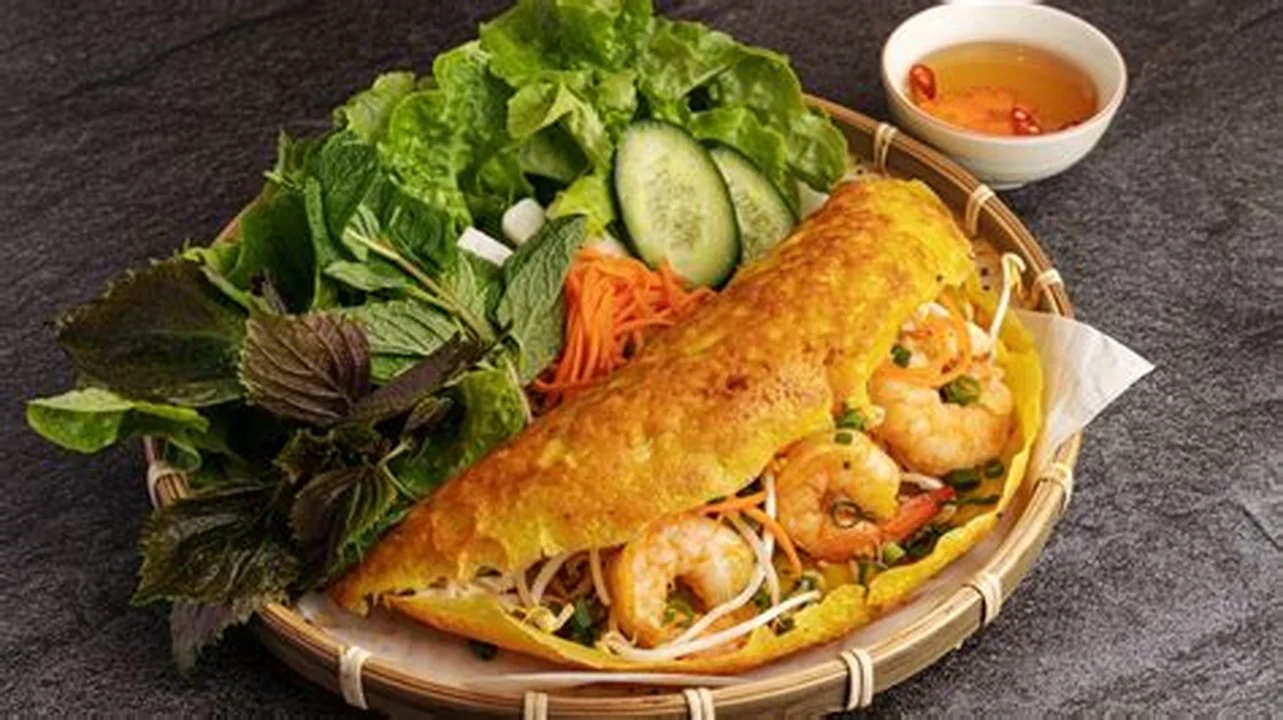 Bánh xèo (Vietnamese Pancake)
